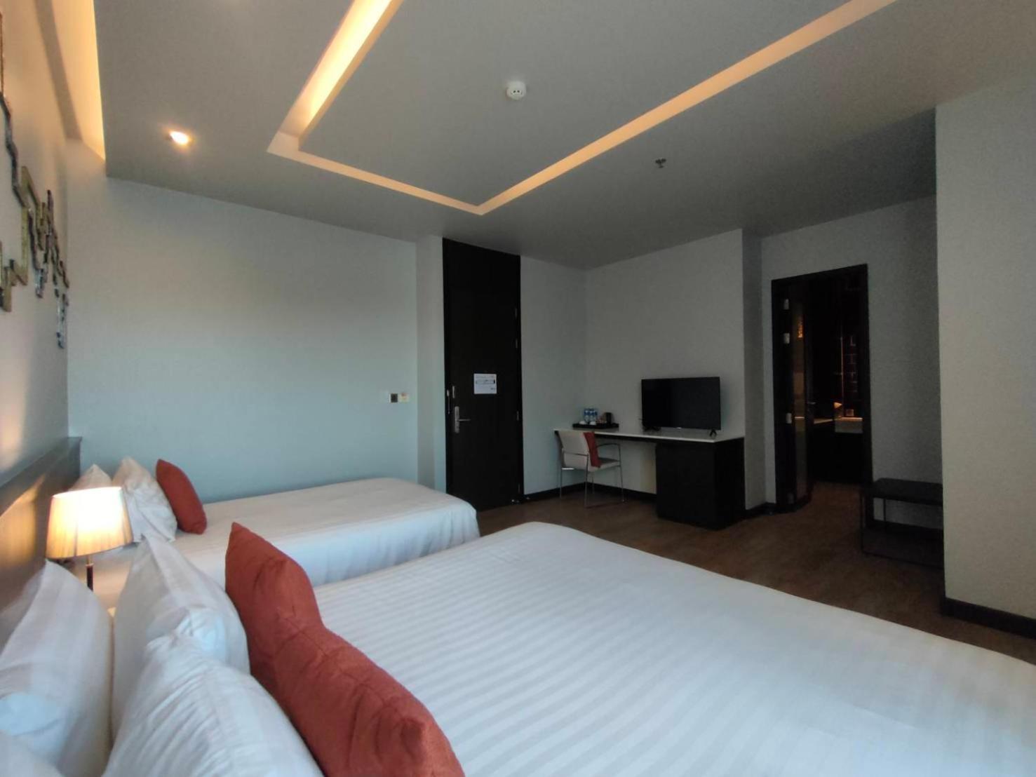 Sorin Hotel Surin Exterior foto