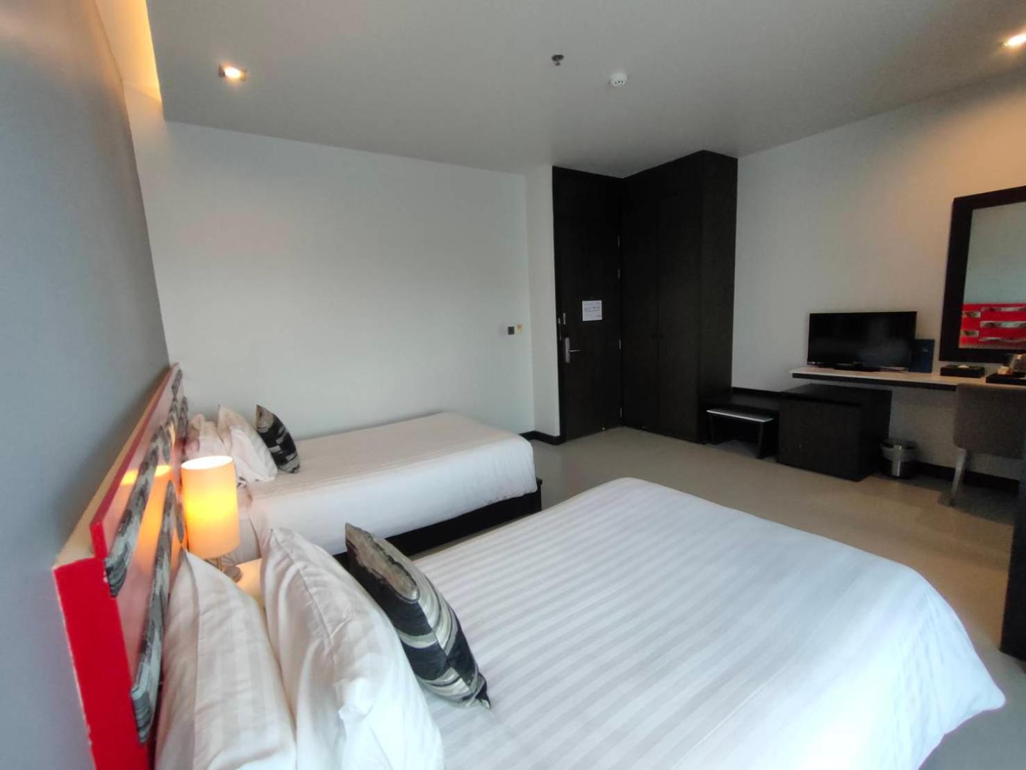 Sorin Hotel Surin Exterior foto